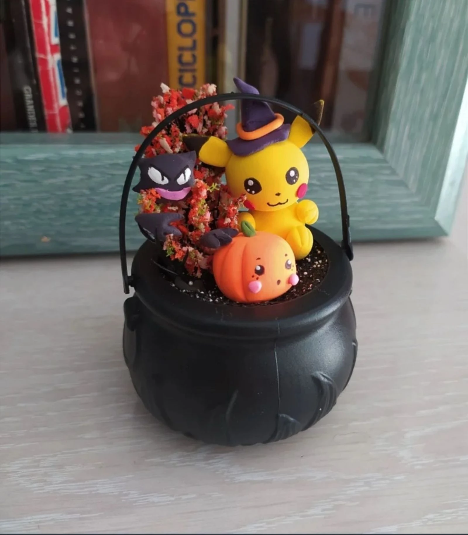 Caldero Figura Pokémon Pikachu